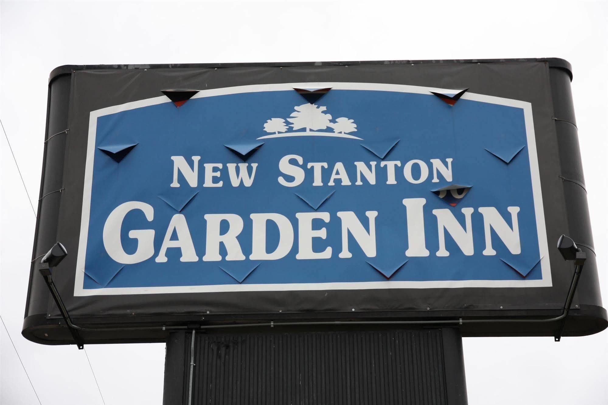 New Stanton Garden Inn Bagian luar foto